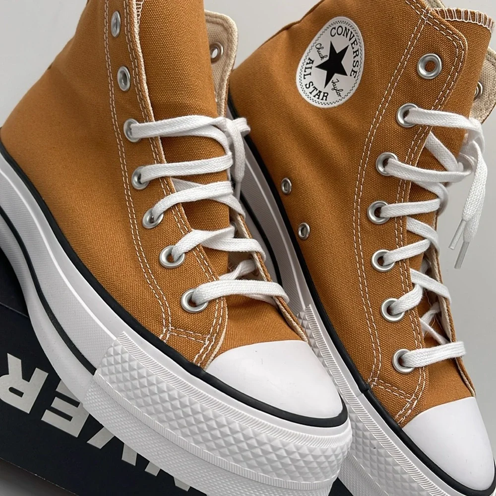 Converse WMNS CTAS LIFT HI GINGERSNAP/WHITE/BLACK A11537F Platforms Sneakers